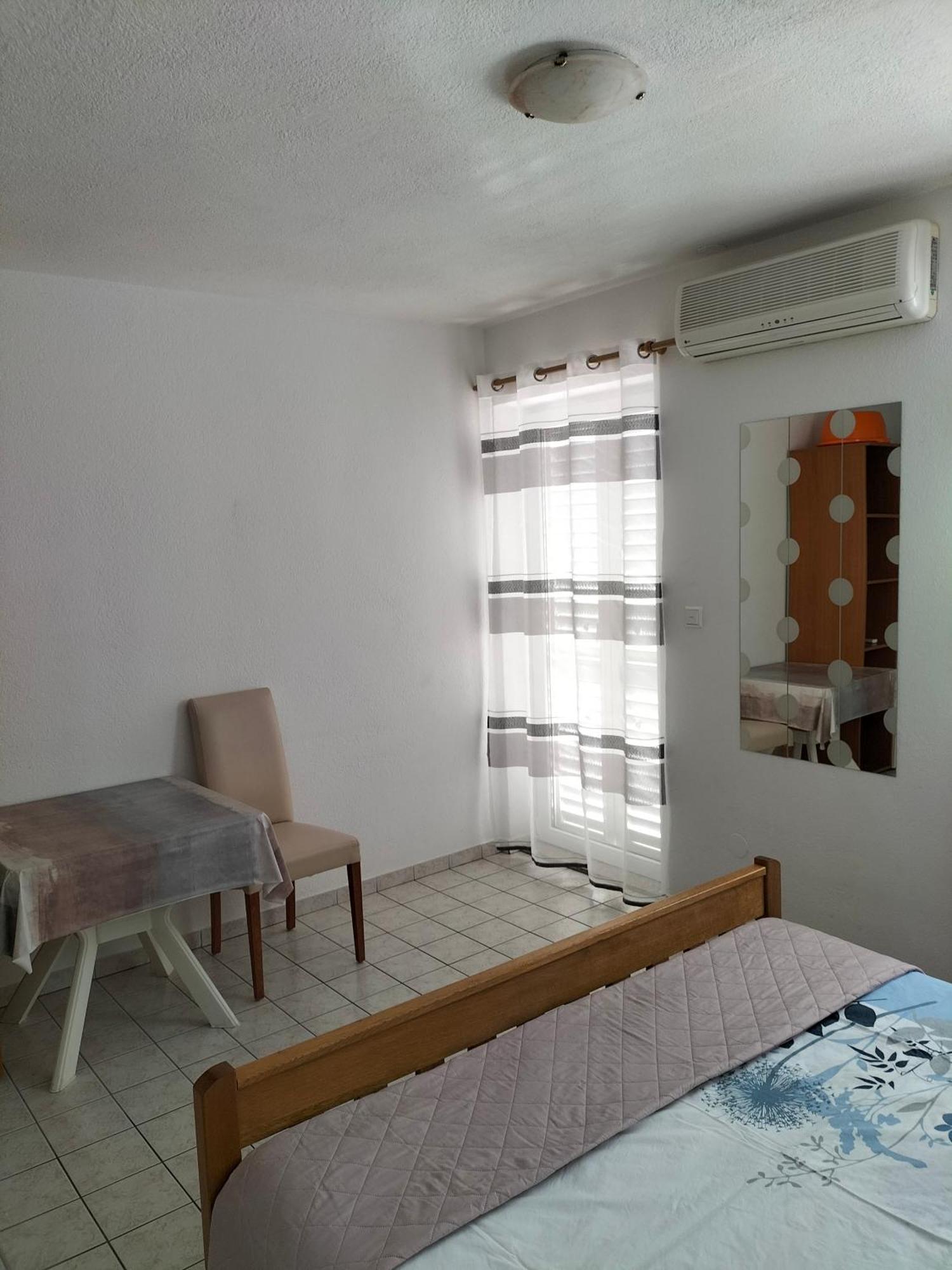 Studie-Apartment In Makarska, Kroatien Kültér fotó